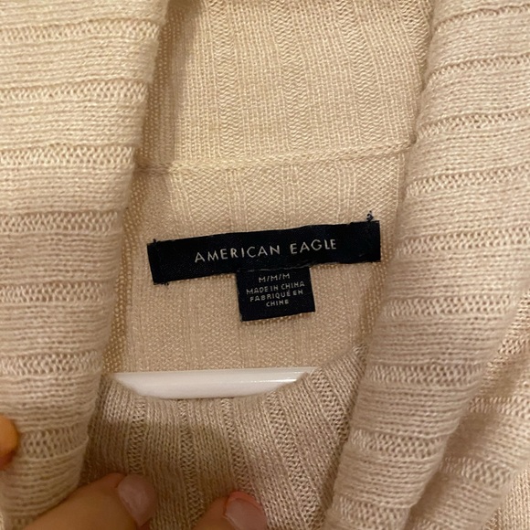 Oatmeal long sleeve mock neck - Picture 3 of 3